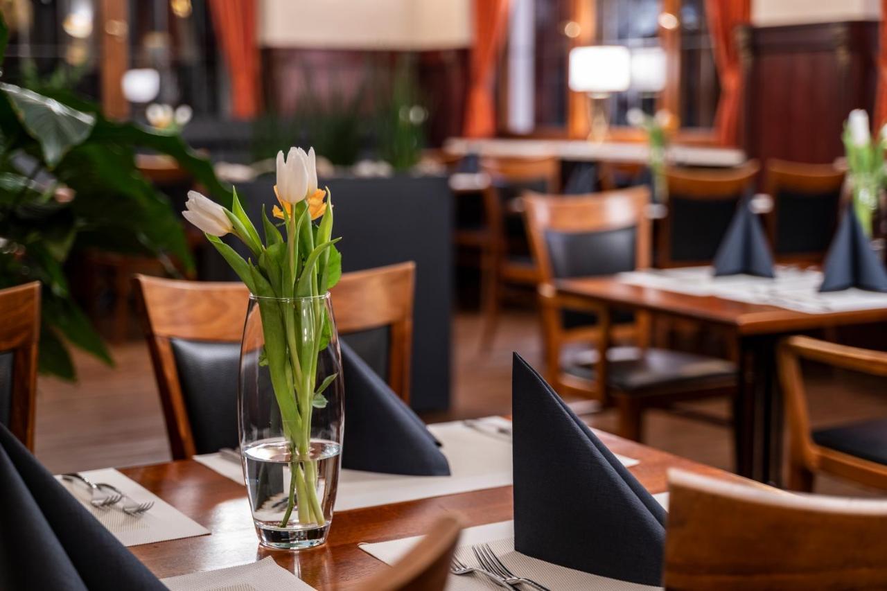 Hotel Hagnauer Hof Екстер'єр фото
